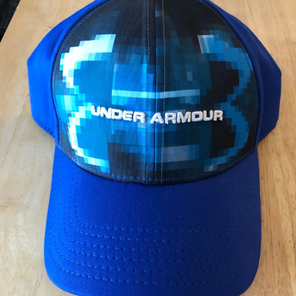 Under Armour fitted hat
